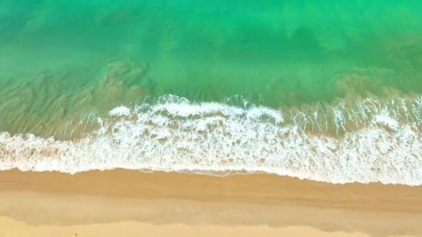 Vista Aérea Das Ondas Mar Loop Sem Costura Praia Areia — Vídeo de Stock