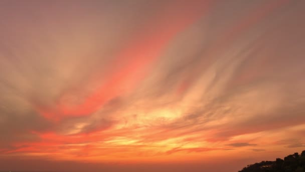 Vista Aérea Hiperlapso Impresionante Puesta Sol Mar Crepúsculo Escena Colorido — Vídeos de Stock