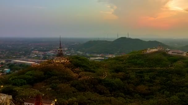 Luchtfoto Hyperlapse Uitzicht Prachtige Lichtdecoratie Rond Het Paleis Phetchaburi Thailand — Stockvideo