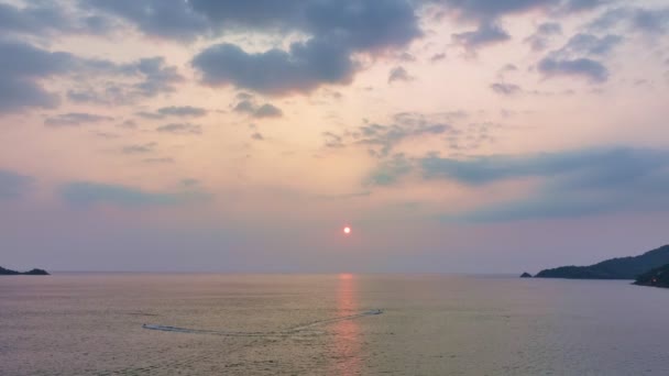 Ηλιοβασίλεμα Τοπίο Στο Patong Beach Πουκέτ Χρησιμοποιείται Για Είναι Ένας — Αρχείο Βίντεο