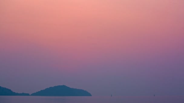 Luftaufnahme Schönen Himmel Bei Sonnenaufgang Über Der Insel Szene Von — Stockvideo