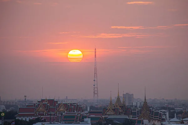 Erstaunlich Roter Himmel Über Bangkok — Stockfoto