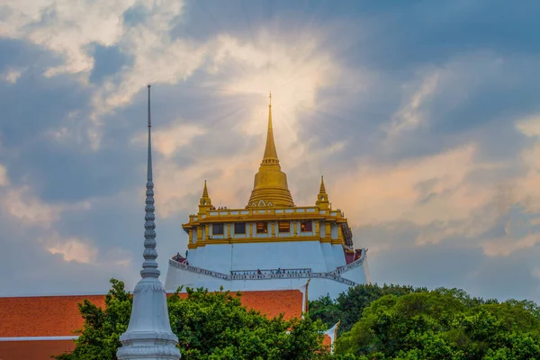 Golden Mountain Pagoda Wat Saket Famosa Pagoda Oro Bangkok Thailandiagolden — Foto Stock