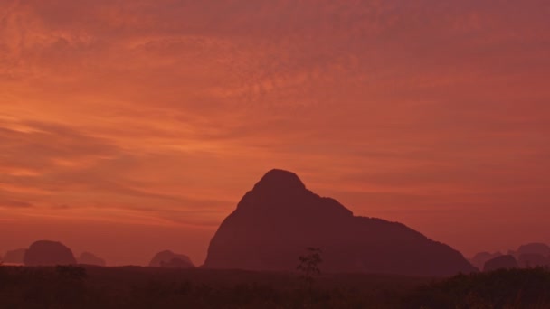 Прекрасный Утренний Красочный Восход Солнца Природный Ландшафт Над Samed Nang — стоковое видео
