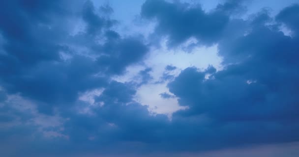 Vue Aérienne Nuage Bleu Dans Ciel Doux Coucher Soleil Scène — Video