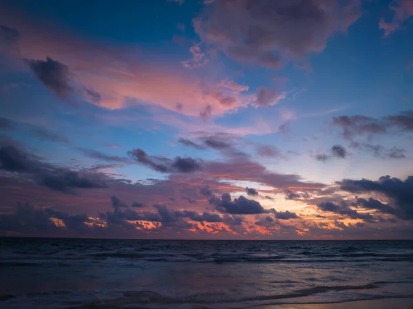 Повітряний Вид Сцени Романтичний Захід Пляжі Ката Ной Phuket — стокове фото
