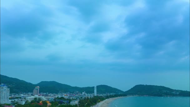 Légi Hyperlapse Kilátás Felhő Kék Patong Strand Phuket Thaiföld Patong — Stock videók