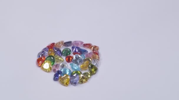 Hartvormige Diamanten Rondom Geel Saffier Diamant Roze Saffier Diamanten Spinnen — Stockvideo