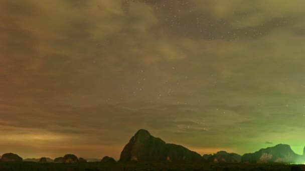Tijd Vervalt Geweldig Nachtzicht Natuur Nachts Wolken Sterren Melkweg Boven — Stockvideo