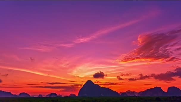 Lapso Tiempo Increíble Luz Naturaleza Cielo Nuboso Sobre Samed Nang — Vídeos de Stock