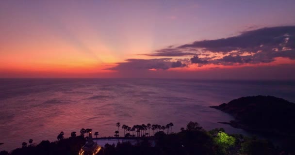 Vista Aérea Increíble Luz Naturaleza Paisaje Nublado Promthep Cabo Phuket — Vídeos de Stock