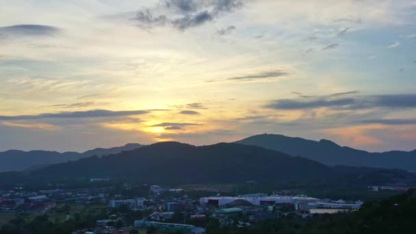 Vista Aérea Mirador Khao Rang Atardecer Torre Del Mirador Khao — Vídeos de Stock