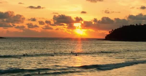 Medytacja Ocean Tło Nieba Majestatyczny Zachód Słońca Lub Zachmurzenie Słońca — Wideo stockowe