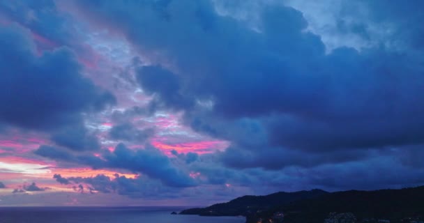 Antenn Scen Färgglada Romantisk Himmel Solnedgång Med Ändra Färgen Himlen — Stockvideo