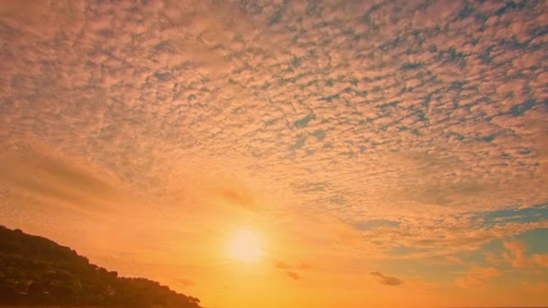 Titta Himlen Tid Lapse Avslöjar Den Ständigt Föränderliga Rörelsen Molnen — Stockvideo