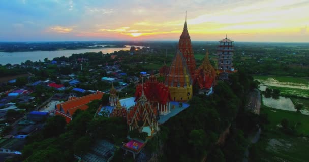 Widok Lotu Ptaka Piękna Świątynia Tham Suea Jest Kolejnym Znanym — Wideo stockowe