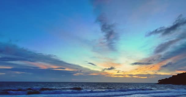 Величественный Закат Восход Солнца Удивительным Светом Природы Потрясающие Облака Небо — стоковое видео