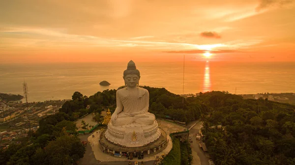 Luftaufnahme Phuket Großen Buddha Schönen Sonnenuntergang Erstaunliche Sonne Scheint Durch — Stockfoto