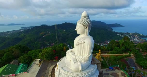 Luchtfotografie Van Witte Grote Boeddha Phuket Witte Grote Boeddha Beroemde — Stockvideo