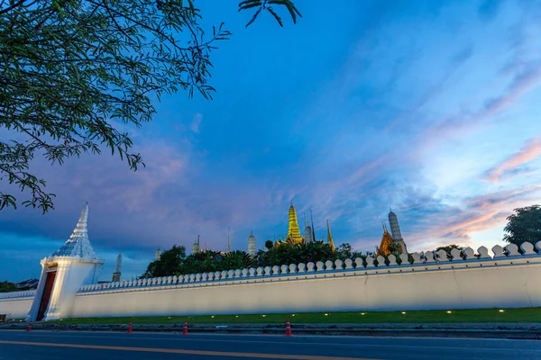 Hermoso Atardecer Sobre Hermoso Palacio Wat Phra Kaew Templo Del — Foto de Stock