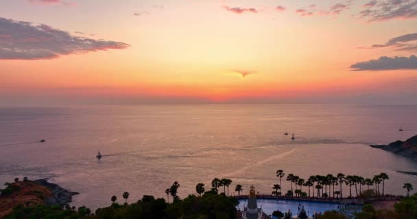 Laem Promthep Phuket Tayland Okyanus Üzerinde Güzel Gün Batımı Manzarası — Stok video