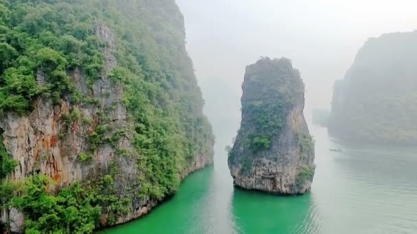 タイのパンガーのランドマーク 驚くべきパナック島の航空景色 — ストック動画