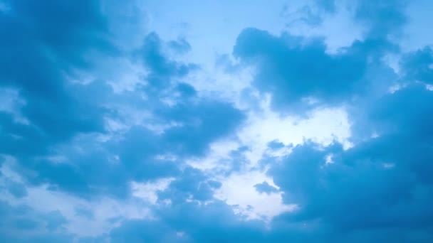Pemandangan Udara Hyper Lapse Dari Awan Yang Bergerak Saat Matahari — Stok Video