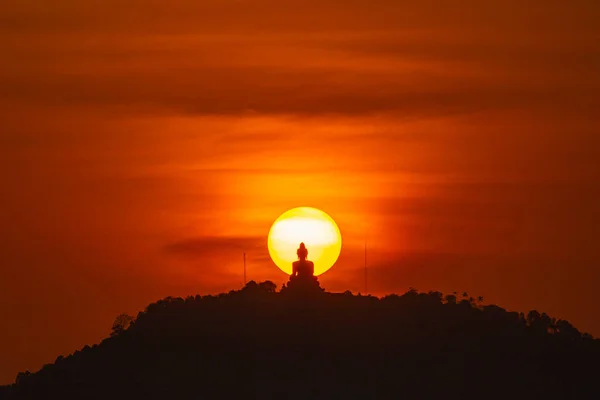 Amazing Red Sunset Sky Phuket Big Buddha Circle Yellow Sun — Stock Photo, Image