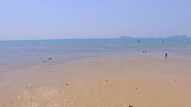 Vista Aérea Praia Kwang Cidade Krabi Tailândia Belo Panorama Paisagem — Vídeo de Stock