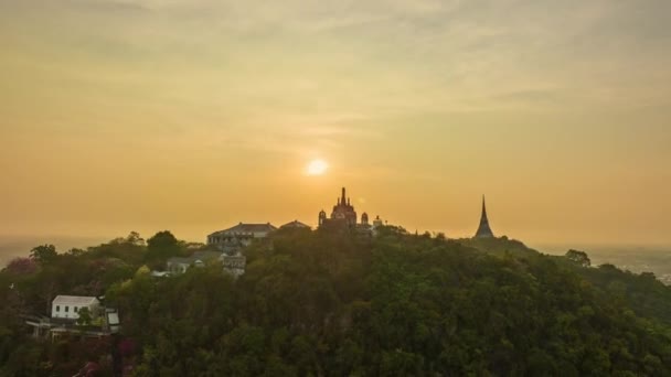Aerial Hyperlapse View Sun Rays Shining Palace Phetchaburi City Thailand — Stock Video