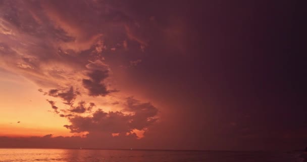 Vue Aérienne Beaux Nuages Dans Ciel Magnifique Coucher Soleil Dessus — Video