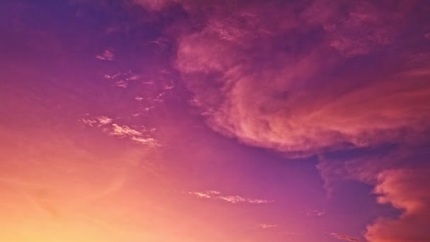 Hava Manzarası Nanılmaz Parlak Kırmızı Bir Işık Bulutları Aydınlattı — Stok video