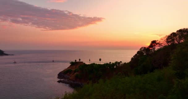 Вид Воздуха Красивый Закат Над Мысом Выступающим Море Laem Promthep — стоковое видео