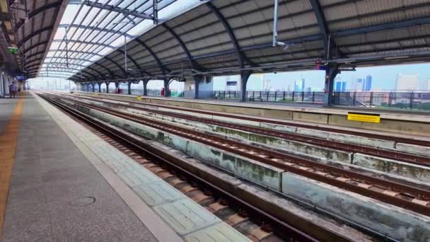 Bangkok Tailandia Noviembre 2023 Red Line Skytrain Bang Sue Central — Vídeo de stock