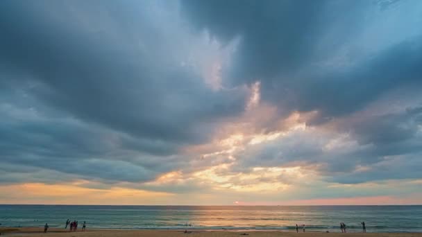 Lapso Tiempo Nube Colorida Increíble Hermosa Puesta Sol Sobre Mar — Vídeos de Stock