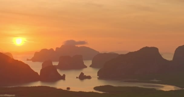 Vista Aérea Increíble Luz Naturaleza Cielo Nuboso Sobre Samed Nang — Vídeos de Stock