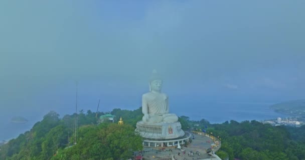 Vista Aérea Phuket Big Buddha Foi Completamente Obscurecido Por Céu — Vídeo de Stock