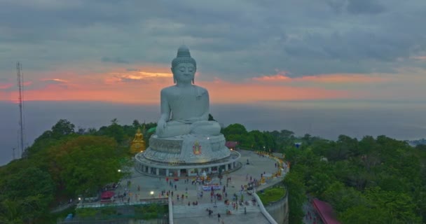Widok Lotu Ptaka Dekoracje Niebo Zachód Słońca Phuket Duży Budda — Wideo stockowe