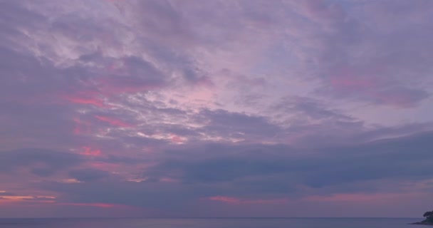Αεροφωτογραφία Πολύχρωμη Αντανάκλαση Του Εντυπωσιακού Ηλιοβασιλέματος Όμορφη Σκηνή Τον Ήλιο — Αρχείο Βίντεο