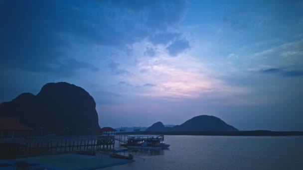 Alacakaranlıkta Panyee Adasında Zaman Kaybı Phang Nga Ilinin Koh Panyee — Stok video