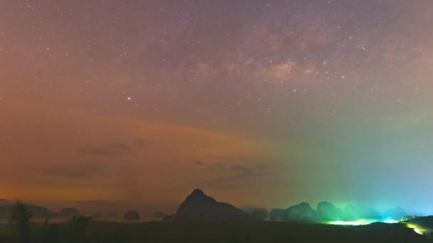 Zeitraffer Milchstraße Über Dem Aussichtspunkt Samed Nang Chee Nachthimmel Waren — Stockvideo