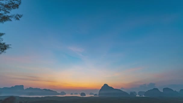 Tijdsverloop Mooie Gele Lucht Bij Zonsopgang Prachtig Uitzicht Het Prachtige — Stockvideo