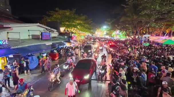 Phuket Thaiföld Április 2024 Thaiföld Songkran Fesztiválja Amely Jellemzően Három — Stock videók