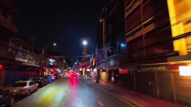 Bangkok, Tayland-13 Haziran 2024: Bangkok 'taki en büyük Çin Mahallesi, alışveriş ve cazip mutfağıyla ünlüdür ve filmler ve müzik videoları için en iyi çekim yeridir.