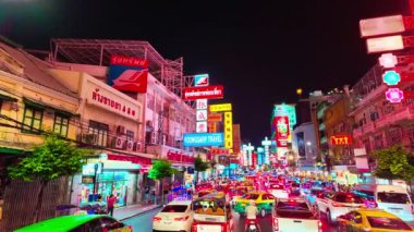 Bangkok, Tayland-13 Haziran 2024: Bangkok 'taki en büyük Çin Mahallesi, alışveriş ve cazip mutfağıyla ünlüdür ve filmler ve müzik videoları için en iyi çekim yeridir.