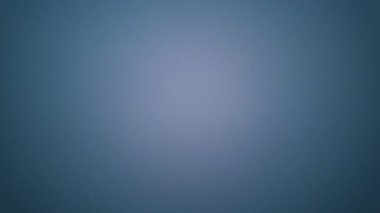 Sis denizinin üzerinde güzel bir gün doğumu..