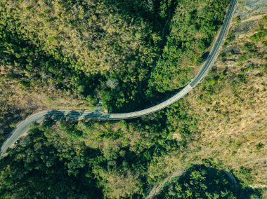 Huai Tong köprüsünün üstündeki hava manzarası.