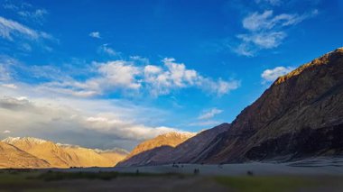 Deve sürüşünde Sunset 'in zaman aşımı