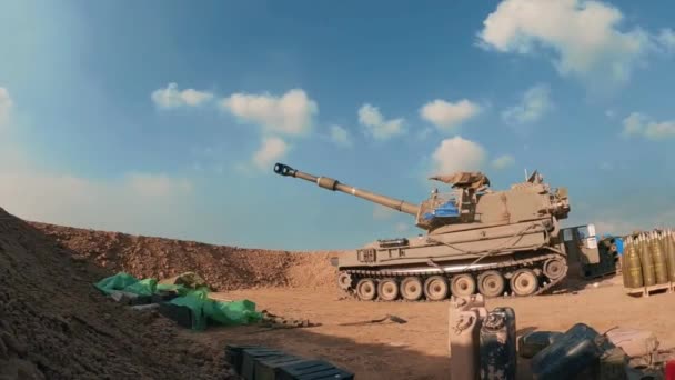 Tanque Militar Estacionario Disparando Concepto Guerra Israel — Vídeo de stock
