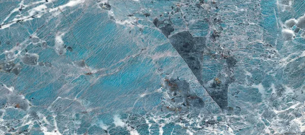 Kahverengi damarları olan dikişsiz Amazon mermeri. yeşil altın doğal mermer dokusu. Soyut yeşil, beyaz, altın ve sarı mermer. mermer taşın parlak dokusu.